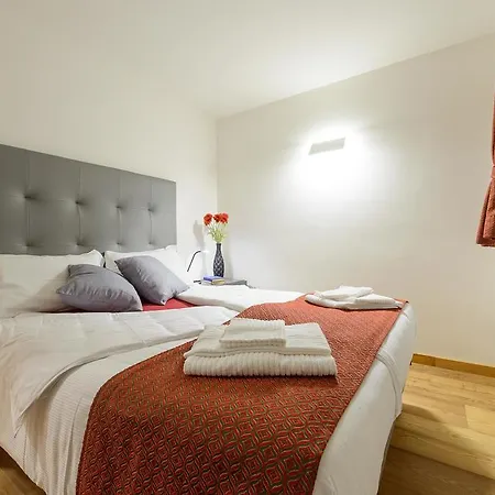 Апартаменты Alagna2000 *