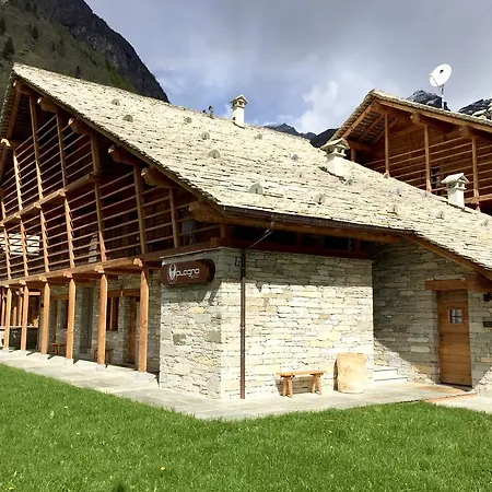 Апартаменты Alagna2000 Аланья-Вальсезия